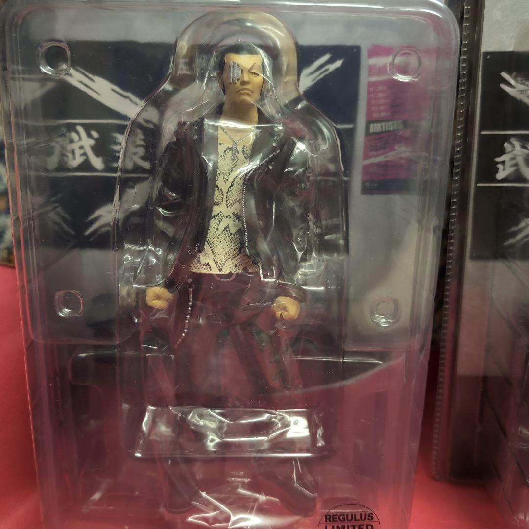 クローズ & WORST FBG 甲斐 泰典 フィギュア 武装戦線 美品