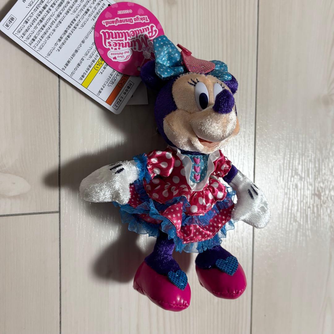 ディズニー ミニー ファンダーランド パルパルーザ ぬいぐるみバッジ