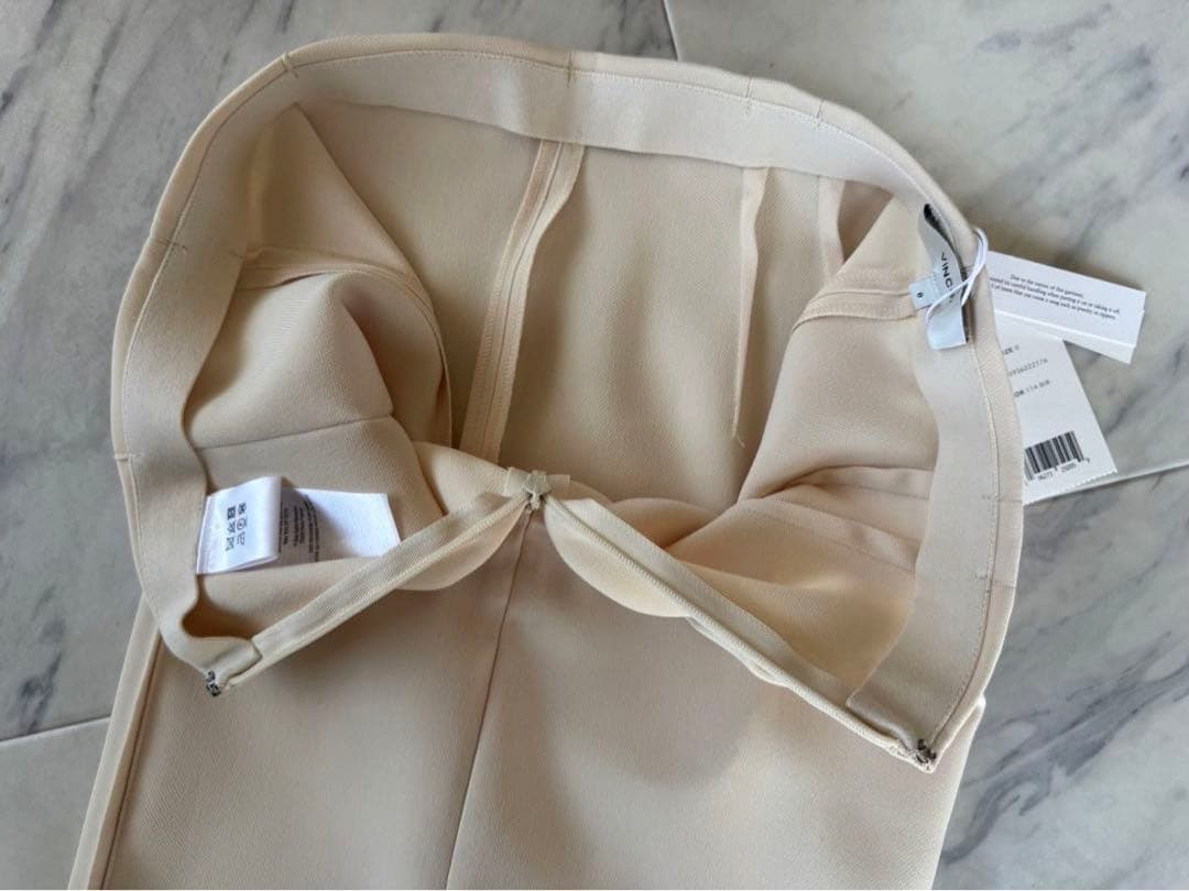 新品未使用】定価4vince.ビンス ハイウエスト プリーツパンツ