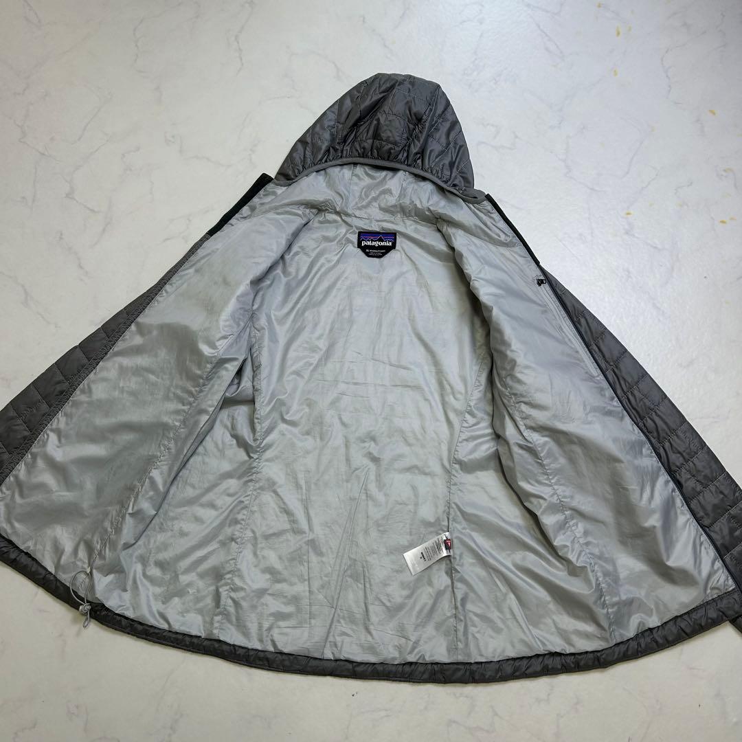 パタゴニア ナノパフフーディ グレー系 W's XL - メルカリ