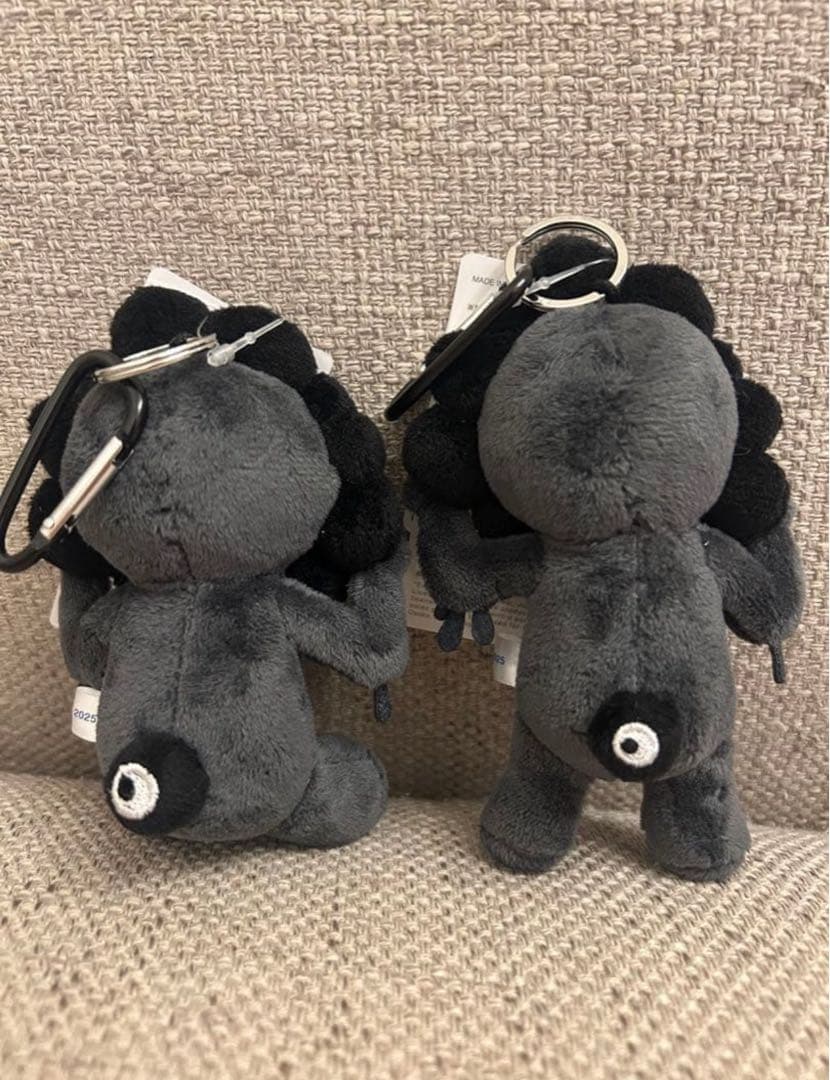 ♡黒ミャク♡万博会場限定 立ち&座り2つセット カラビナ付き