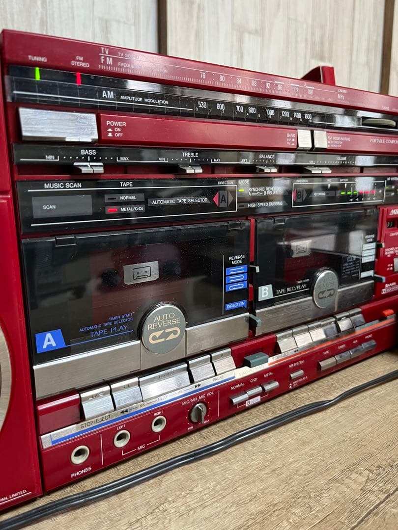 昭和レトロ！激レアレコードプレイヤー付きラジカセ PC-WB300