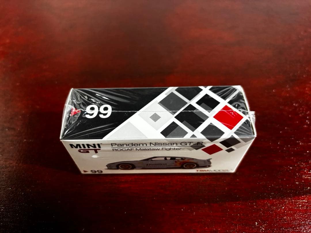 か*ー様 MINI GT No.99 GT-R malataw fighter - メルカリ