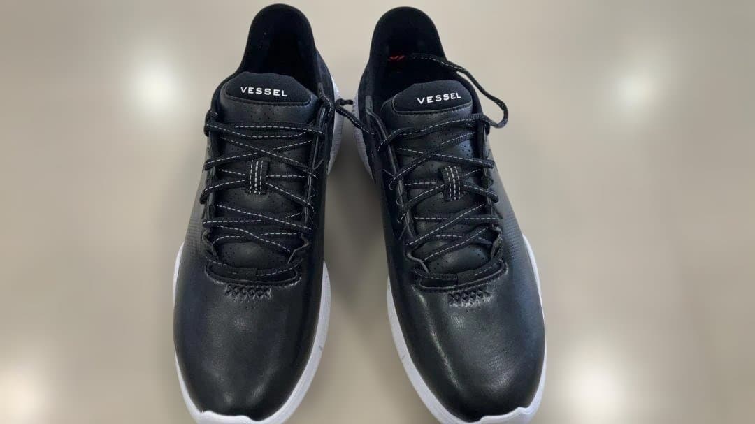 【値下げ￥37,400→27000】ベゼル×ペインターコラボ 26.5cm