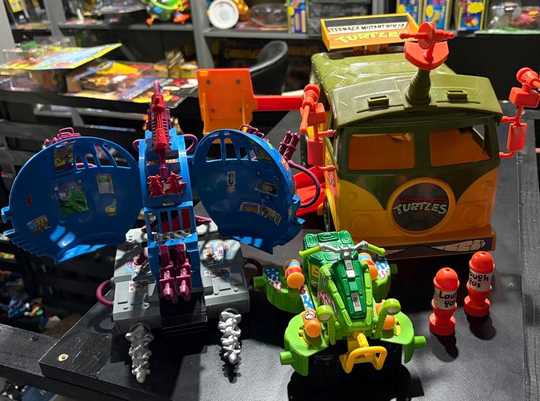 ミュータントタートルズ　乗り物3点 T eenage mutant ninja Amazon.co.jp: ティーンエイジ・ミュータント・ニンジャ・タートルズ