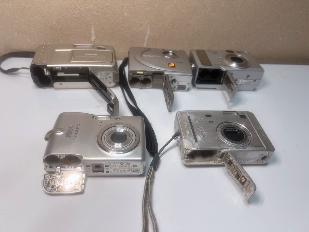 コンパクトデジタルカメラ12台セット、ジャンク品