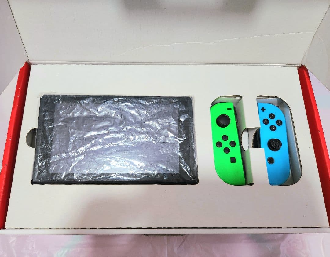 よ*ん様 《 美品 》Nintendo Switch 本体 ☆セット☆100%機