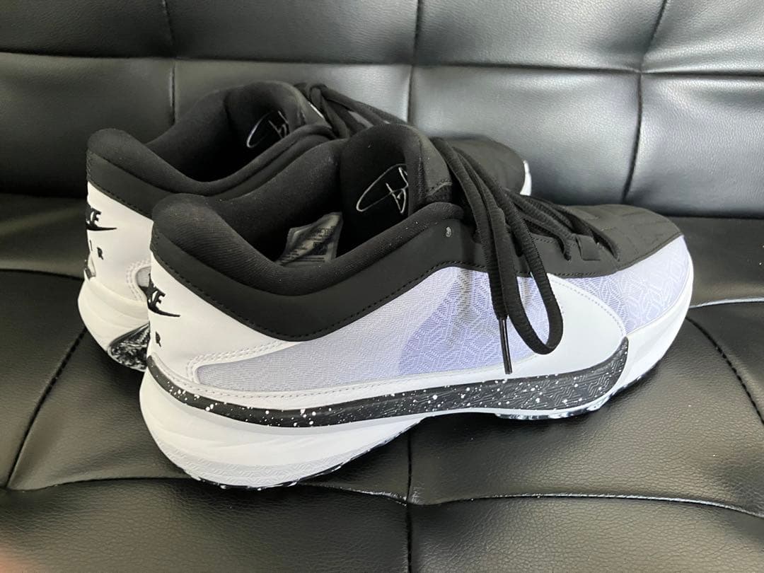 シューズ(男性用) NIKE ZOOM FREAK 5 EP 28.5cm DX4996-101