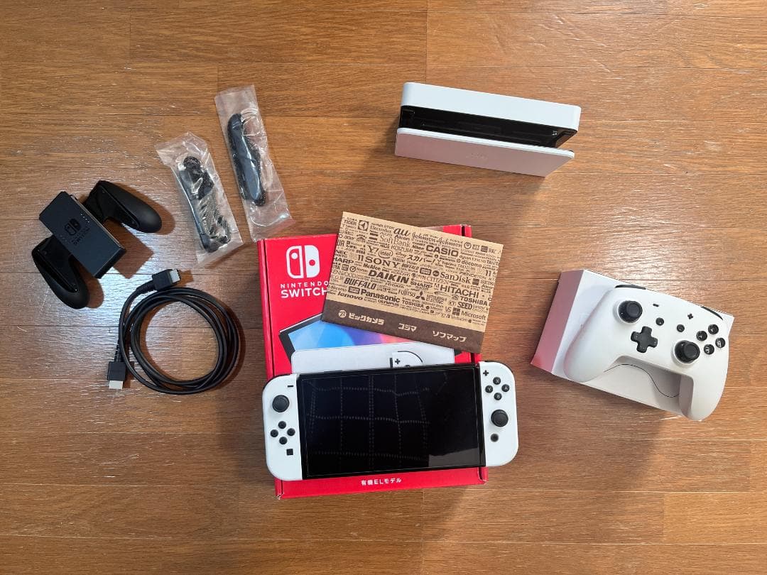 Nintendo Switch OLEDモデル 本体（コントローラー付き） Nintendo Switch - Newest OLED Model Console, 64GB Storage, with