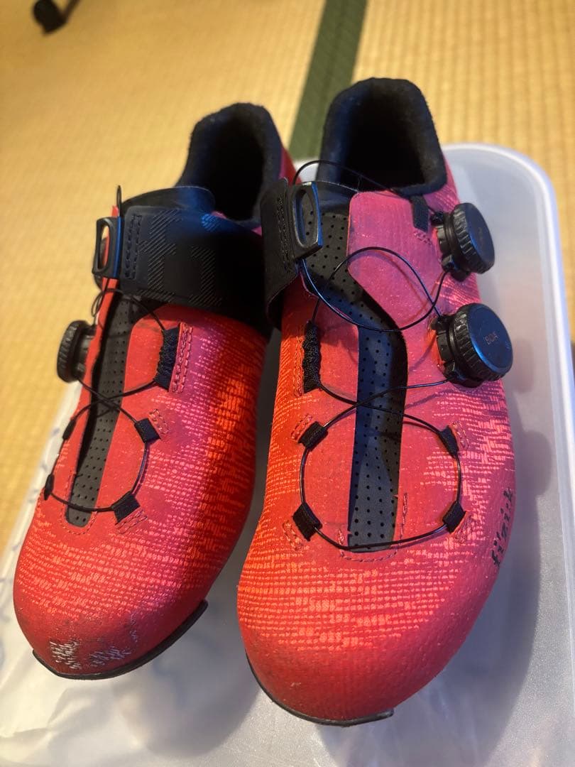 fi'zi:k VENTO ビンディングシューズ　レッド fi'zi:k ( フィジーク ) ビンディングシューズ VENTO OMNA ( ヴェント