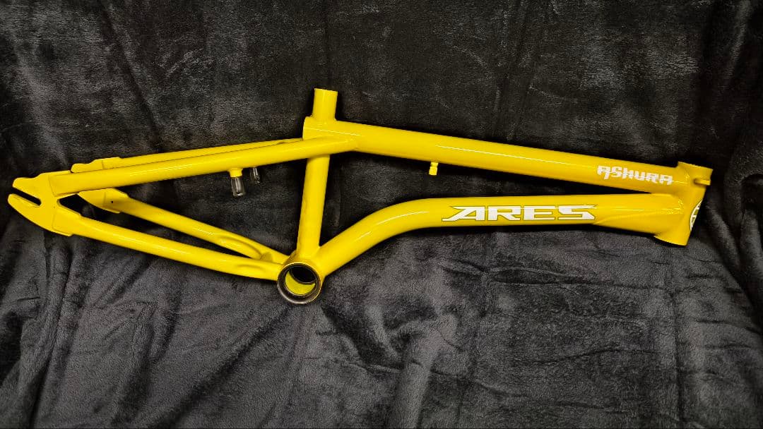 ARES ASHURA BMXフレーム 早期売却希望の為、値下げ！ ARES ASHURA BMXフレーム 早期売却希望の為、値下げ！ - メルカリ