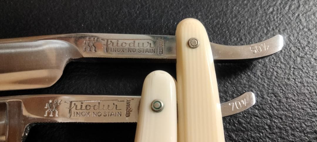 J.A.HENCKELS 西洋剃刀 50/1&70/1 純正ケース付 計2本