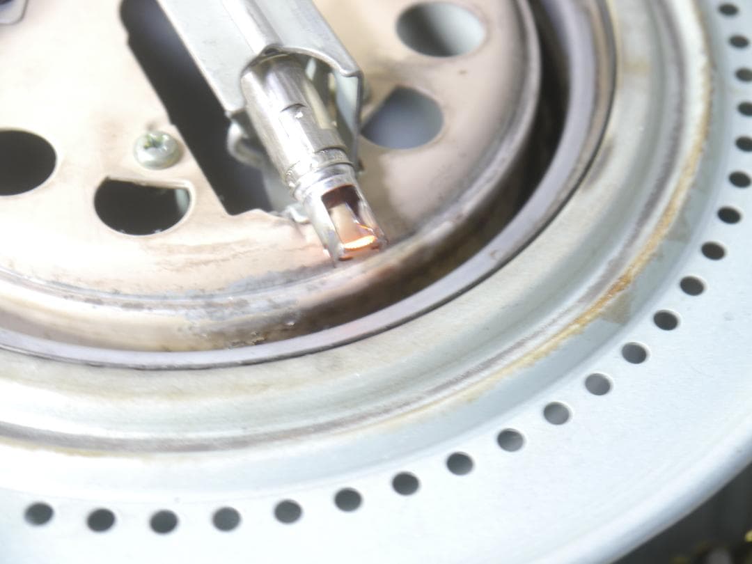 動作品◇2013年❤コロナ/CORONA 石油ストーブ 木造17畳 アウト