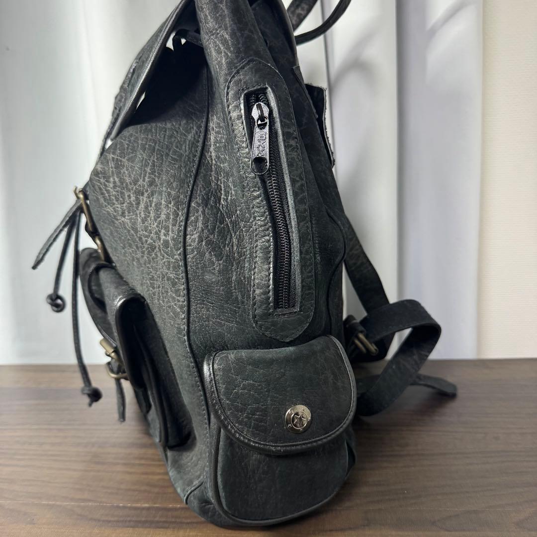 未使用 極希少 高級 エレファントレザー リュック ブラックカラー シボ