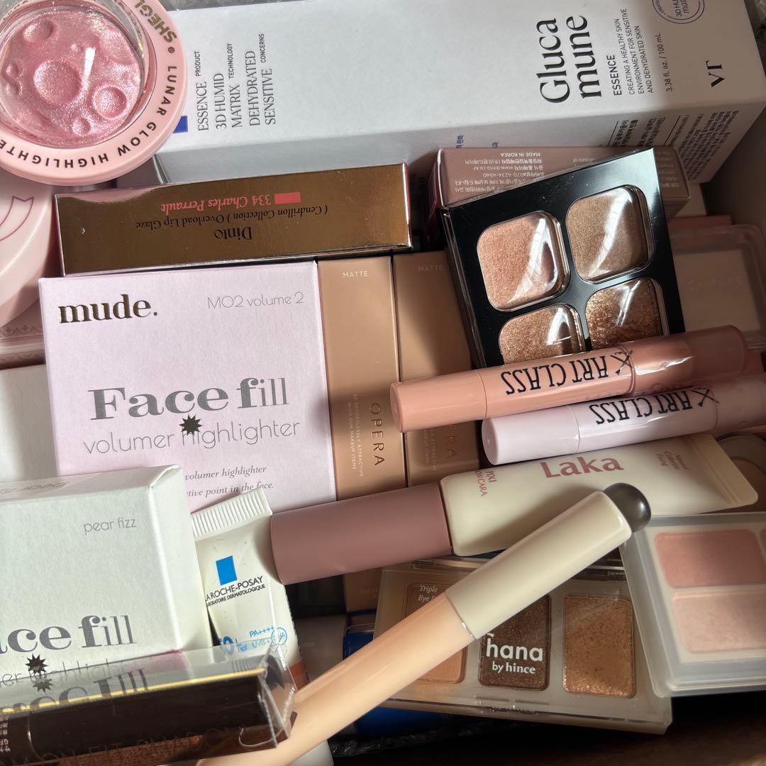 コスメ スキンケア まとめ売り 新品から試し塗りのみ 日本初*のジェネリック化粧品を半額で試せる！スキンケア3点セット【50