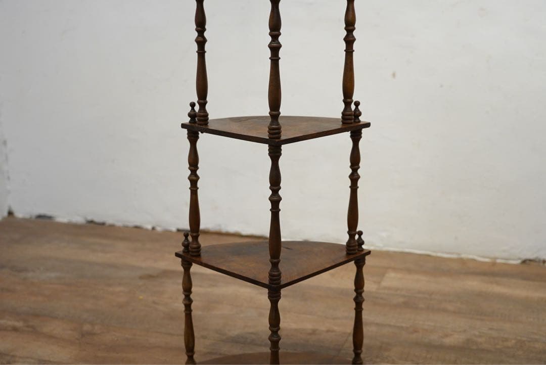 フランスアンティーク シェルフ 壁掛け可能 コーナー 棚