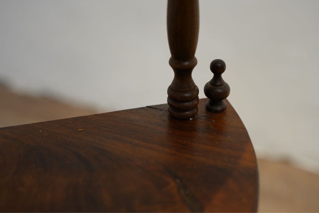 フランスアンティーク シェルフ 壁掛け可能 コーナー 棚