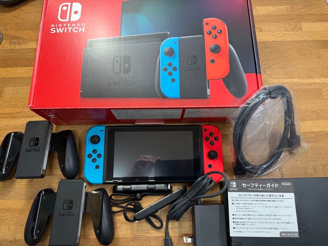 Nintendo Switch 本体 + おまけ Joy-Conグリップ 楽天市場】【買い物マラソン期間P10倍】Joy-Con グリップ 任天堂