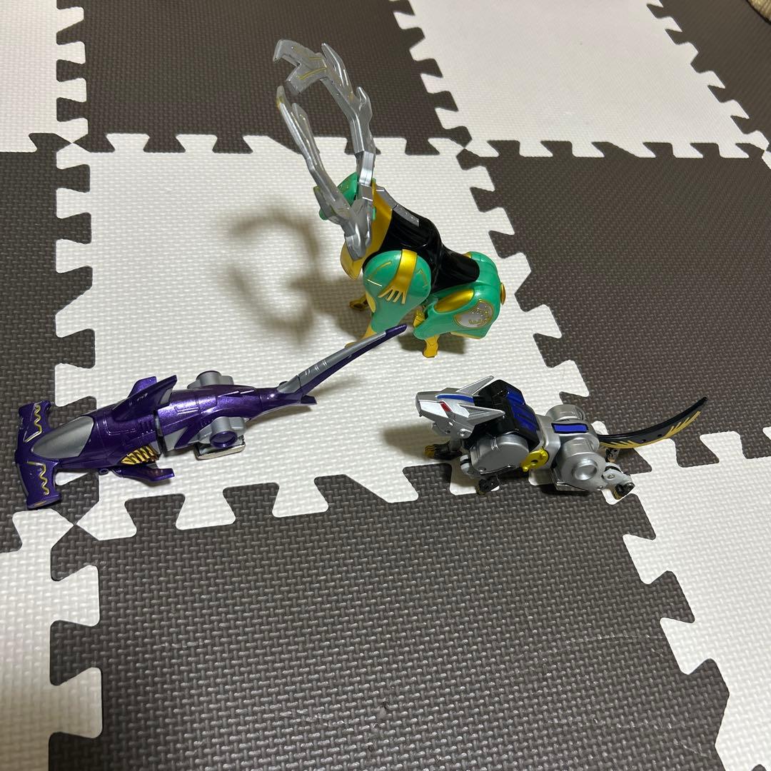 ガオレンジャーおもちゃセット PowerRangers Wild Force All megazord】ガオレンジャーの全DXロボで