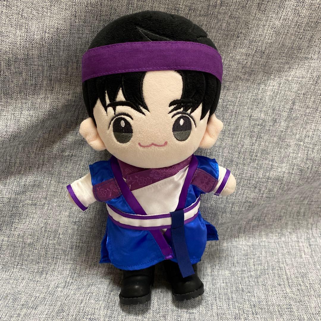 パクヒョンシクぬいぐるみ20cm 花郎ファラン衣装、黒ウィッグ付き パクヒョンシクぬいぐるみ20cm 花郎ファラン衣装、黒ウィッグ付き