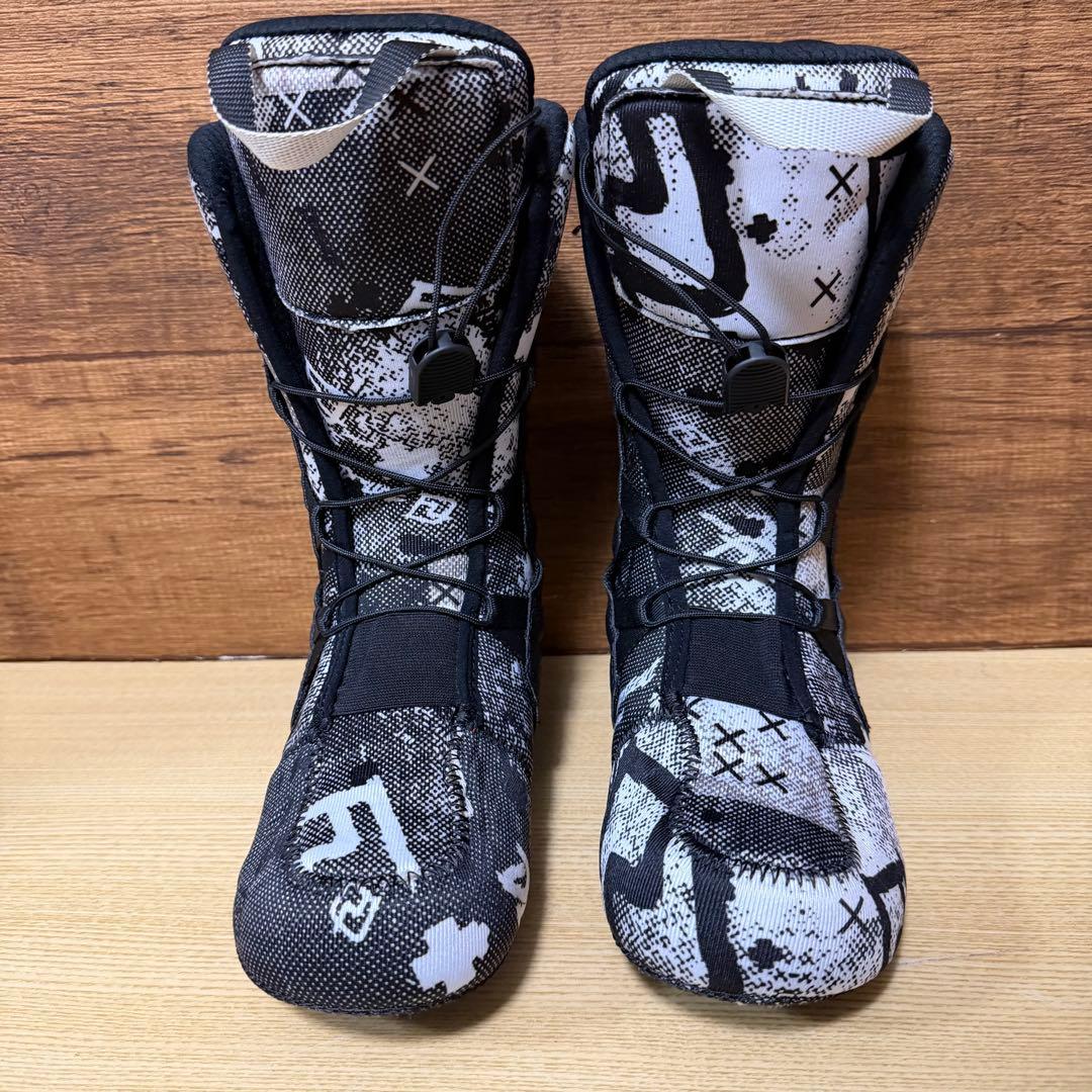 極美品　DEELUXE ディーラックス　LARA RAY ブーツ　23.5cm