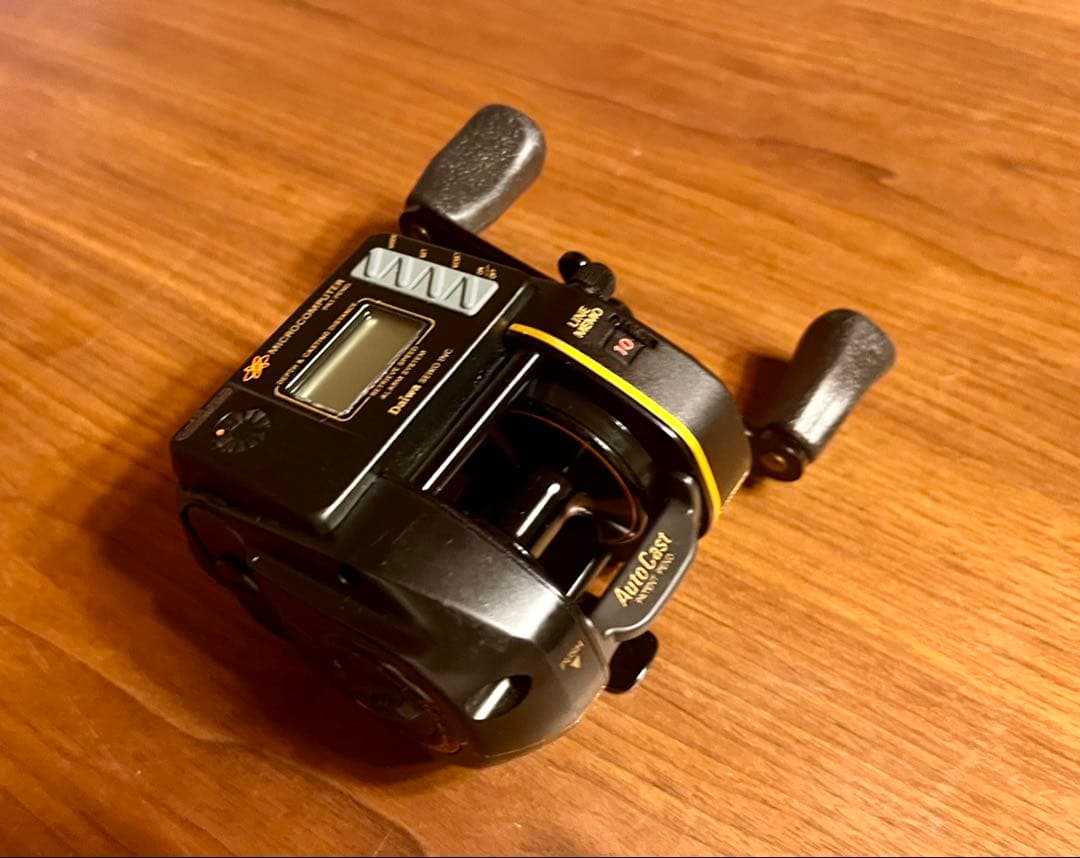 超美品！ ダイワ PT10E コンピュータ内蔵ベイトリール