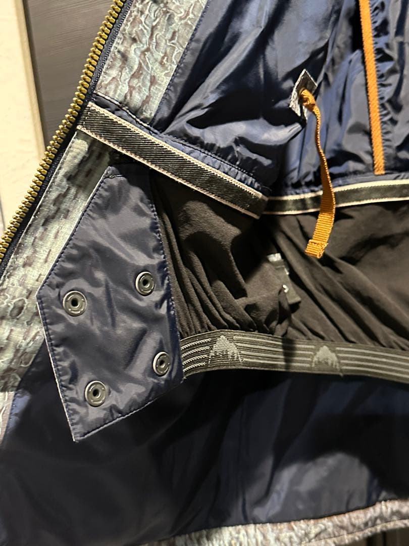 BURTONスノーボードジャケット《S》GORE-TEX DUNE JACKET