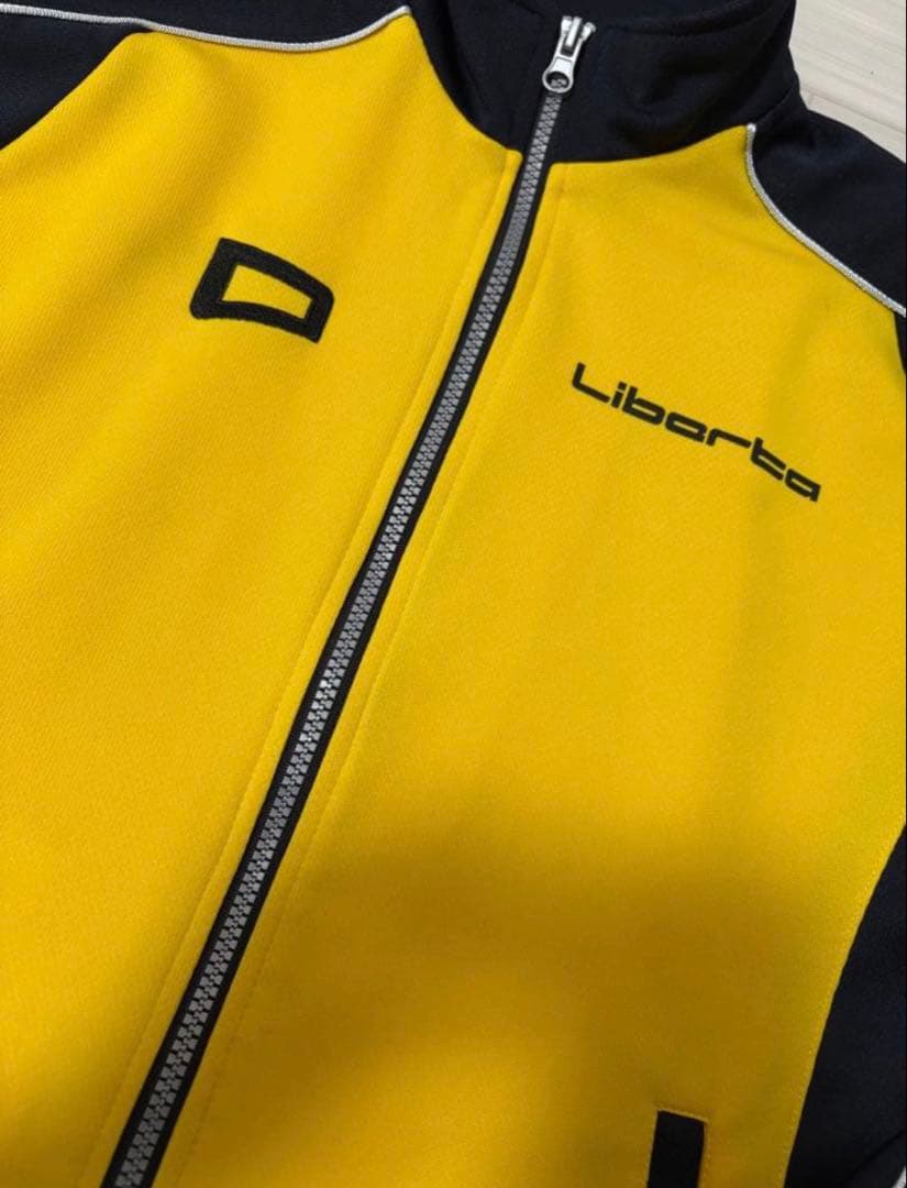 美品・新品】リベルタ サッカー ジャージ 145cm - メルカリ
