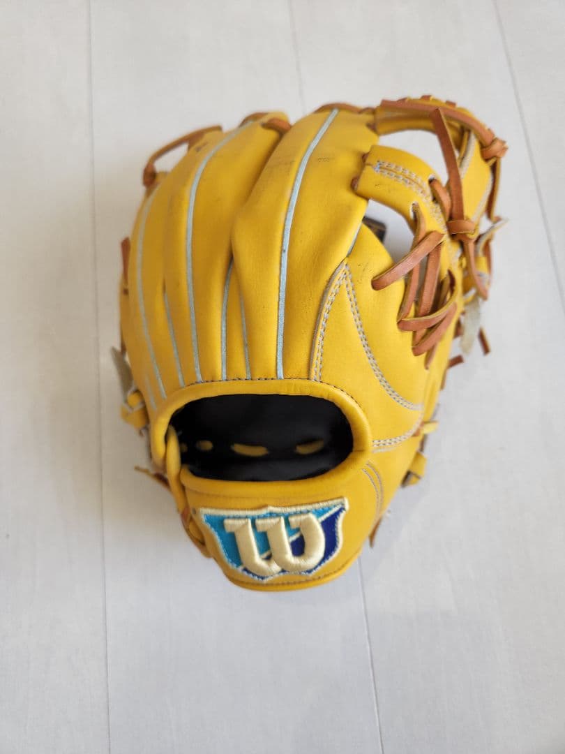 Wilson Defiance Max イエロー グローブ 楽天市場】少年野球 グローブ / ウィルソン 内野用 オールラウンド 右