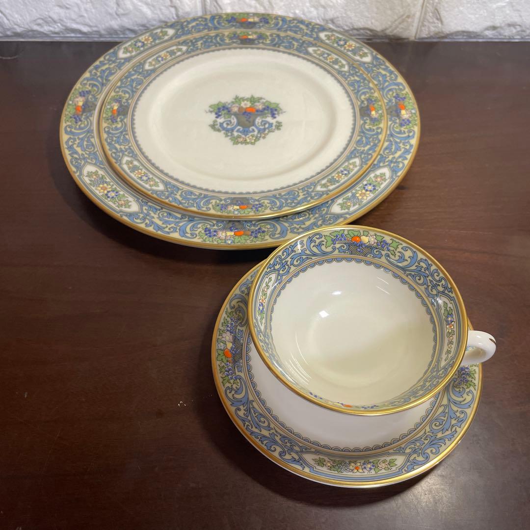 レノックス オータム カップ&ソーサー、ケーキ皿、ディナー皿 - メルカリ
