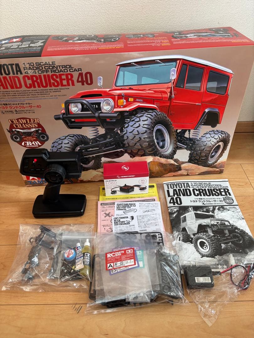 新品！4WS！防水！】タミヤ CR-01 トヨタ ランクル40 フルセット
