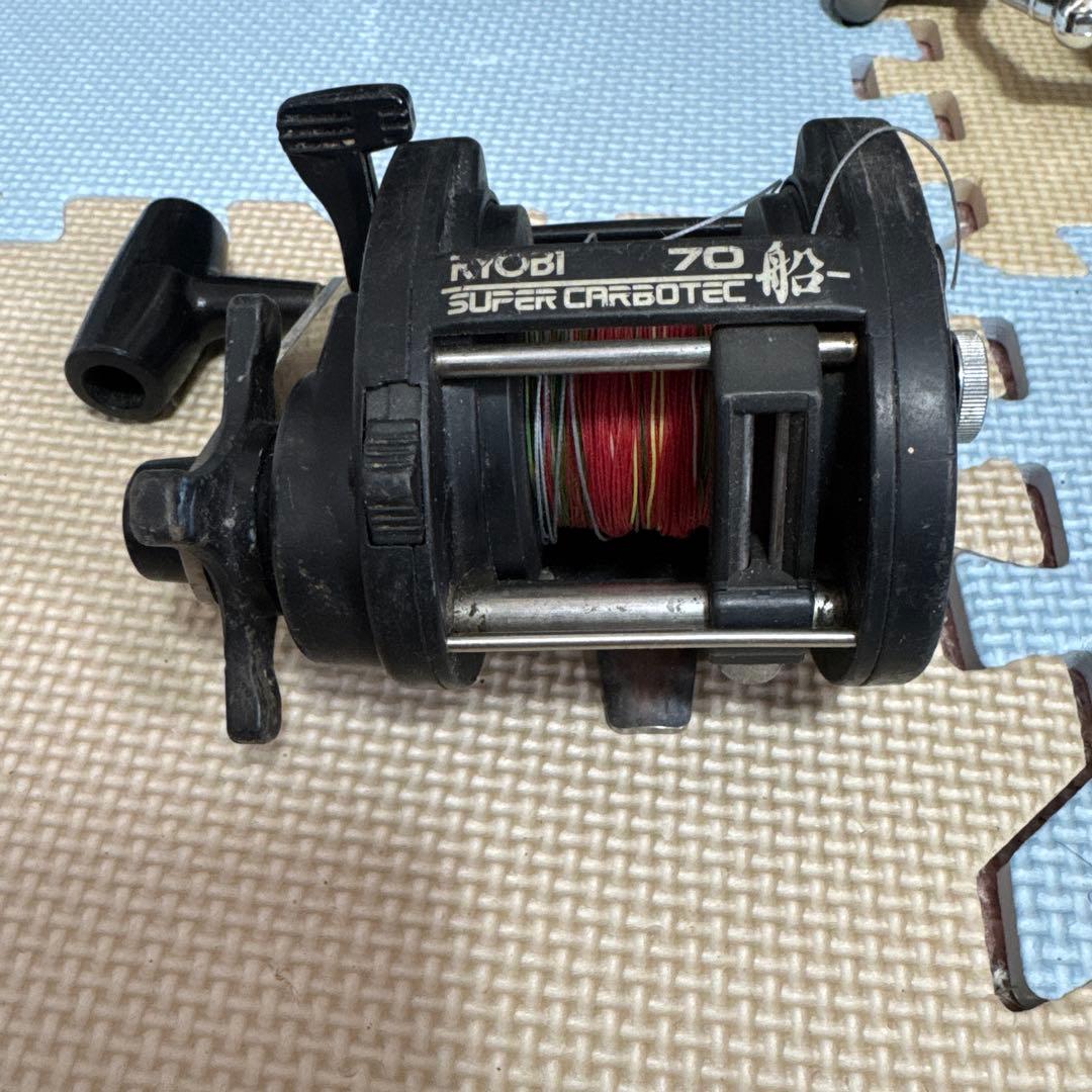 リョービ スーパーカーボテック 船 70 リール 手動 釣具 釣り具 - メルカリ