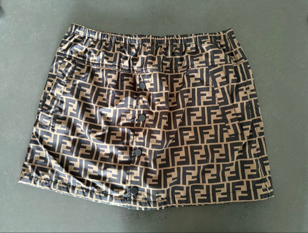 Fendi ロゴパターン ミニスカート