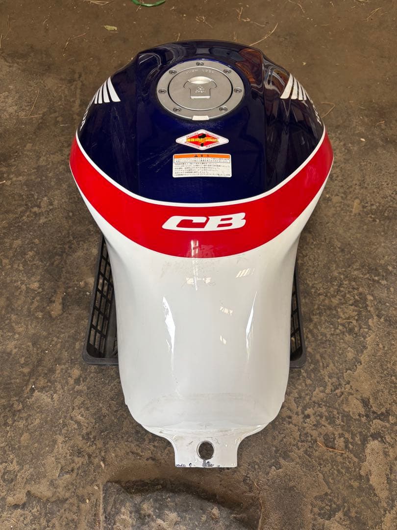 HONDA CB400SF タンク トリコロール NC42 - メルカリ