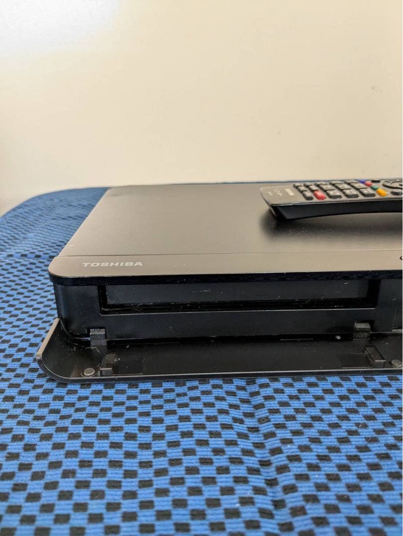 ララ様専用】TOSHIBA REGZAブルーレイプレーヤー リモコン付き