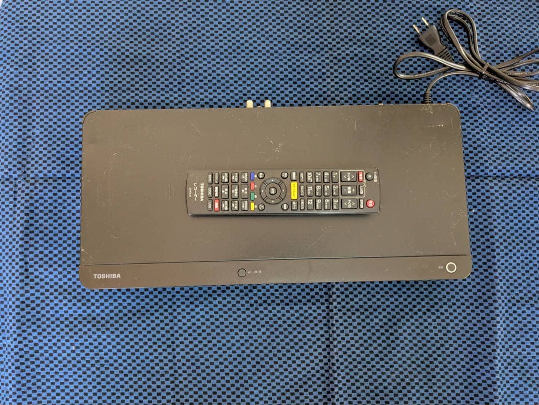 ララ様専用】TOSHIBA REGZAブルーレイプレーヤー リモコン付き