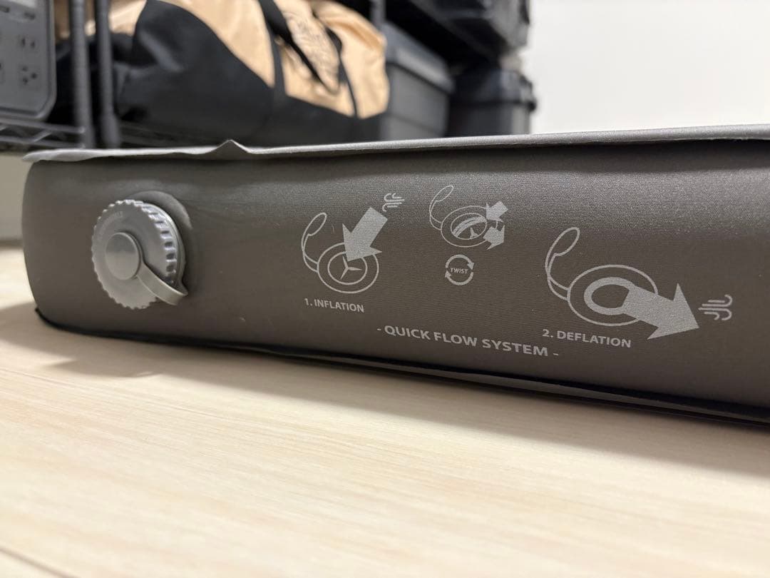 Colemanインフレーターマットハイピークダブルピロー2個セットモバイル