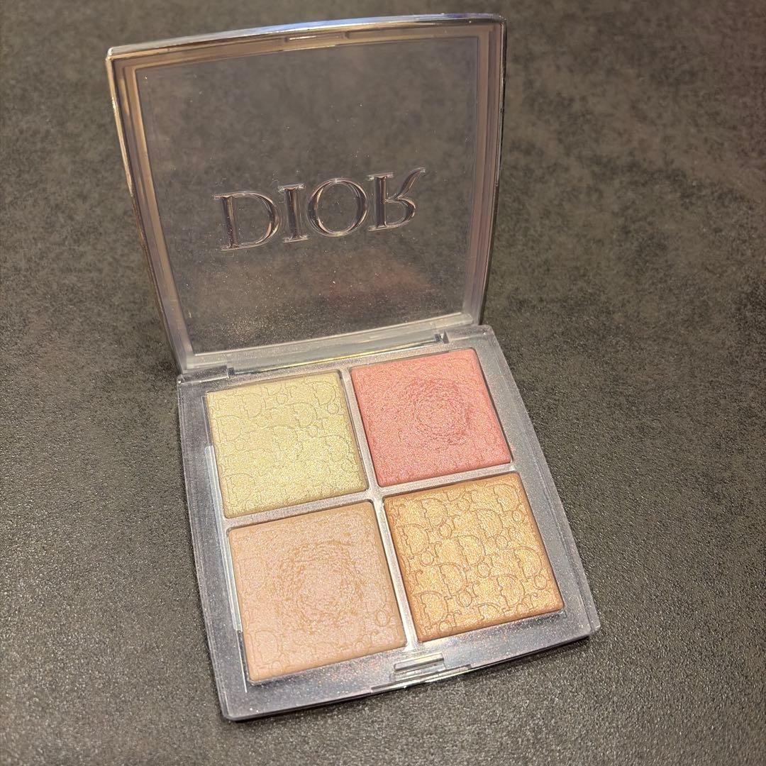 Dior ハイライトパウダー 4色セット 新 モデル