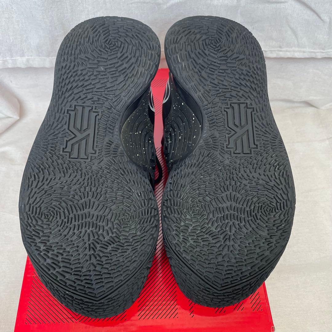 NIKE KYRIE LOW 3 EP ブラック　27.5cm 箱付き