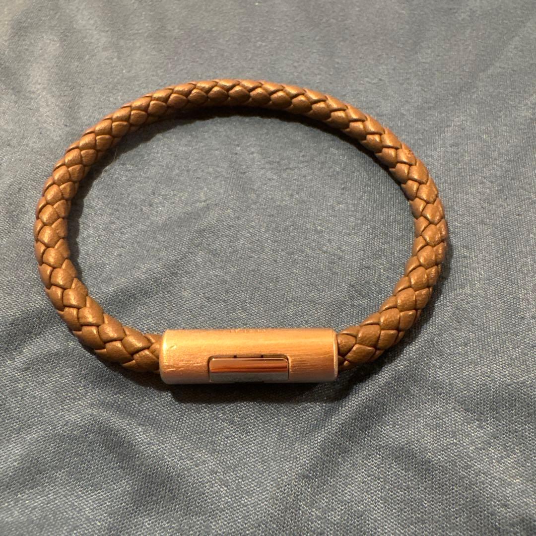 レザーブレスレット 《パズルH》　グリ・エタン