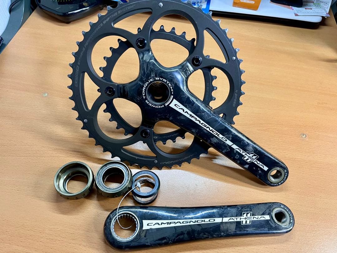 Campagnolo Athena カーボンクランクセット 50/34T Amazon | Campagnolo Athena UT 11spカーボンクランク、34/50t