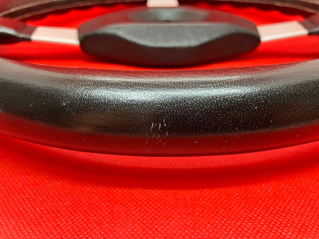 ☆ジル・ビルヌーブ☆MOMO ステアリング 35パイ☆モモ 正規品