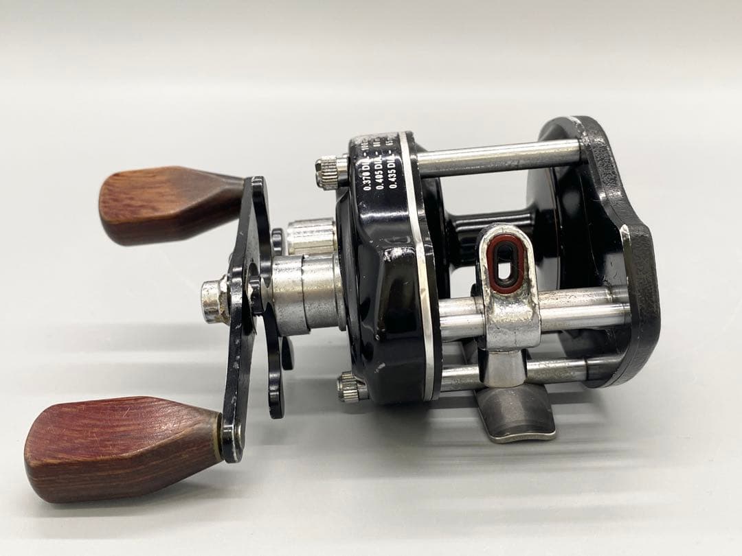 Daiwa 【ダイワ】オールド ベイトリールphantom SM-20 機関良好 - メルカリ