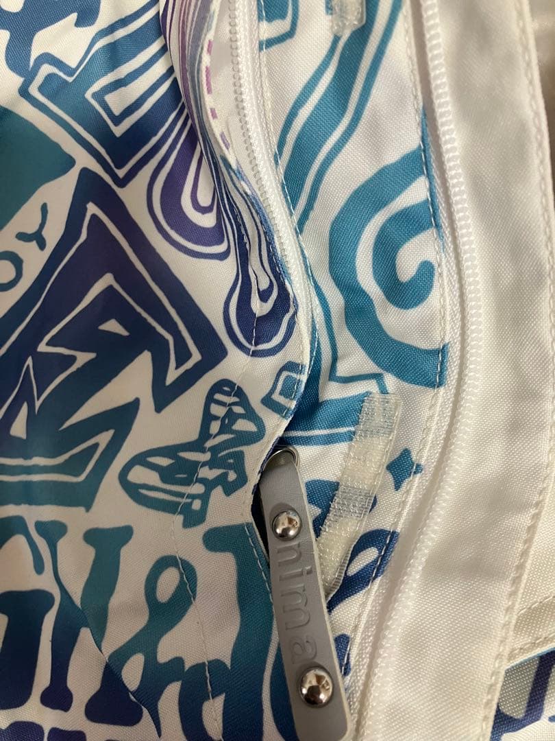 スノーボード・スキーウェア nima Mサイズ ジャケットのみ 撥水加工済