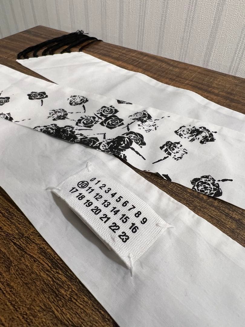 Martin Margiela 10 バラプリントストール フリンジ付き