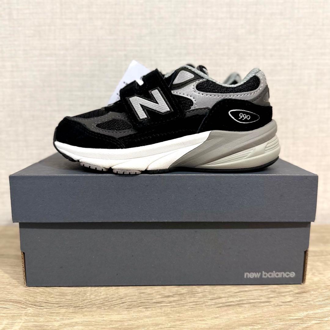 新品】New Balance IV990BK6 KIDS 15 希少 完売-メーカー直営店