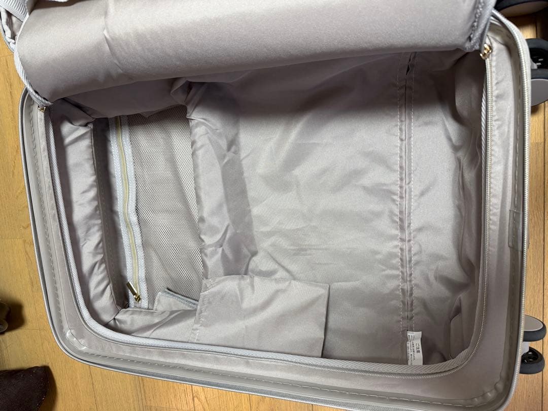 専用】2025年11月最新モデルBIBIEST グレーべージュ キャリーケース