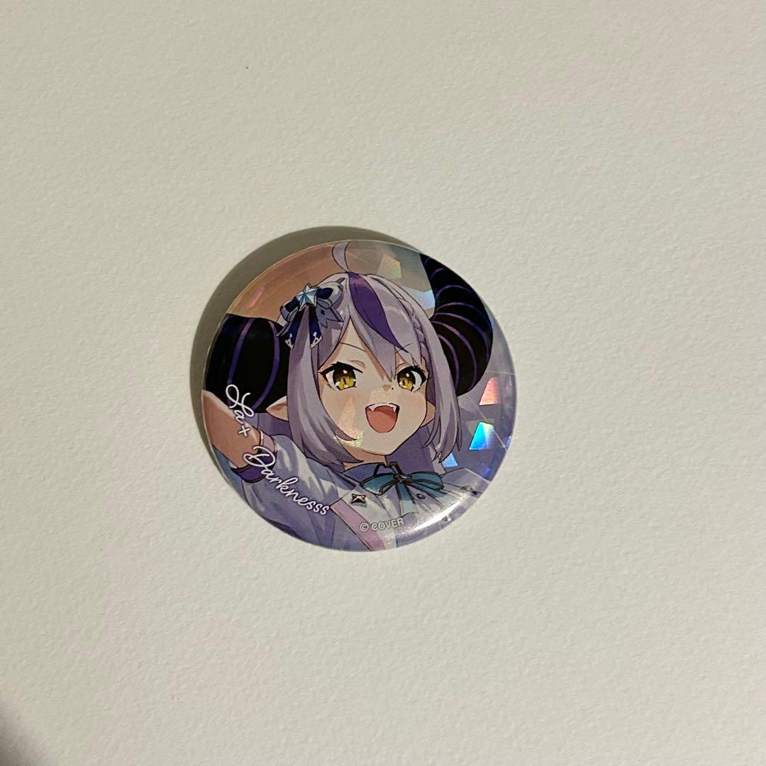 ホロライブ ラプラスダークネス ホログラム 缶バッジ 5th fes - メルカリ