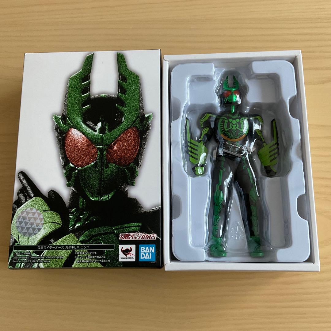 S.H.Figuarts 真骨彫製法 仮面ライダーオーズ ガタキリバコンボ