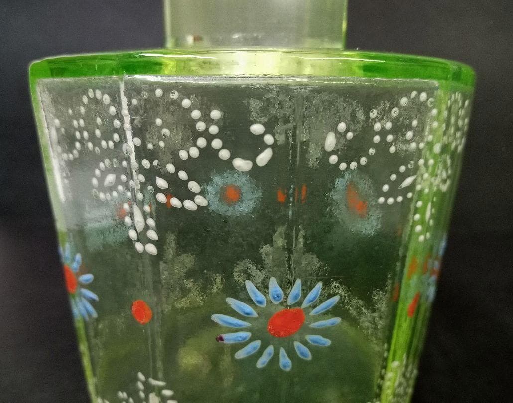 ☆P0101☆アンティーク ウランガラス エナメル花絵 蓋付き瓶